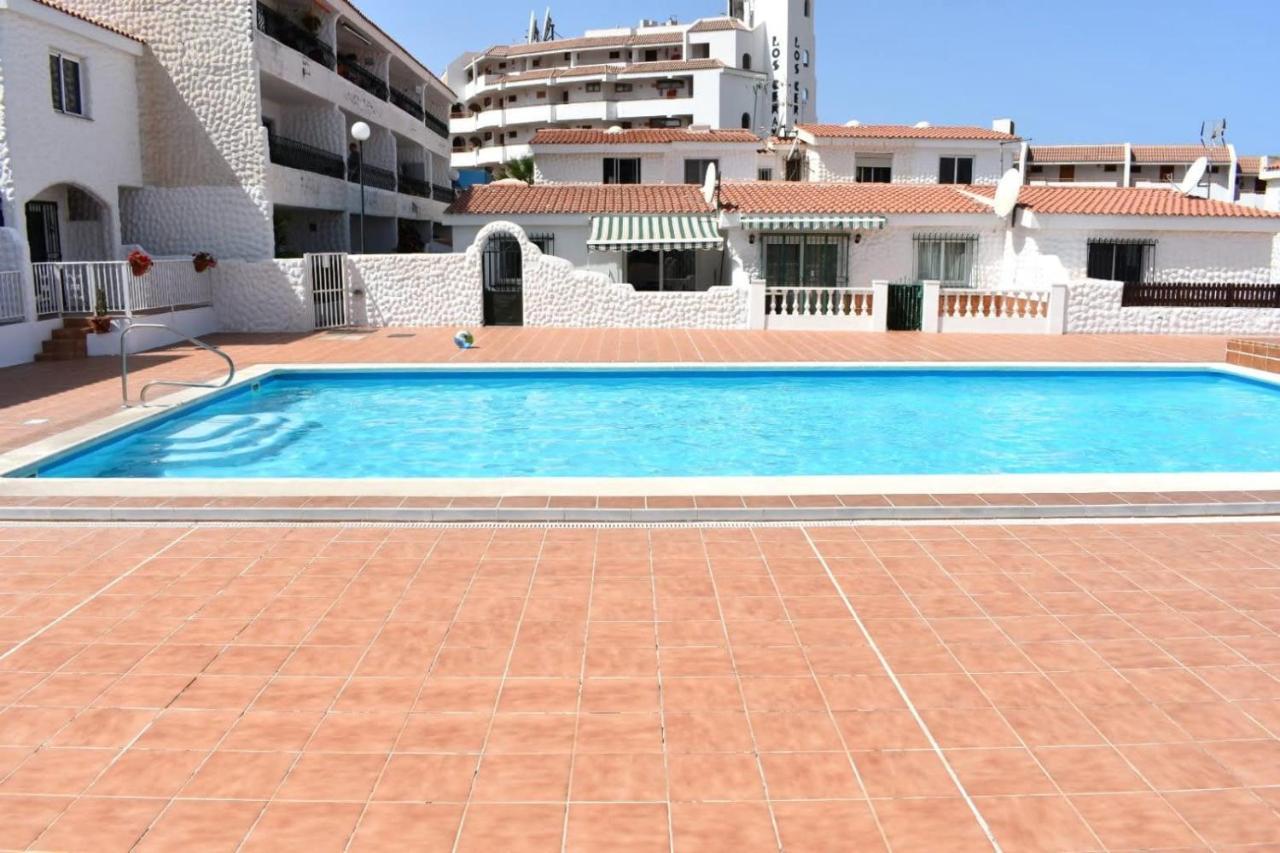 Margherita'S Apartment San Eugenio Costa Adeje Exterior photo